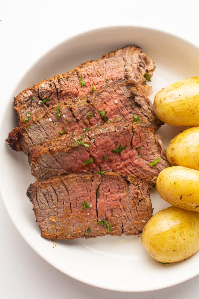 Air Fryer Roast Beef with baby potatoes