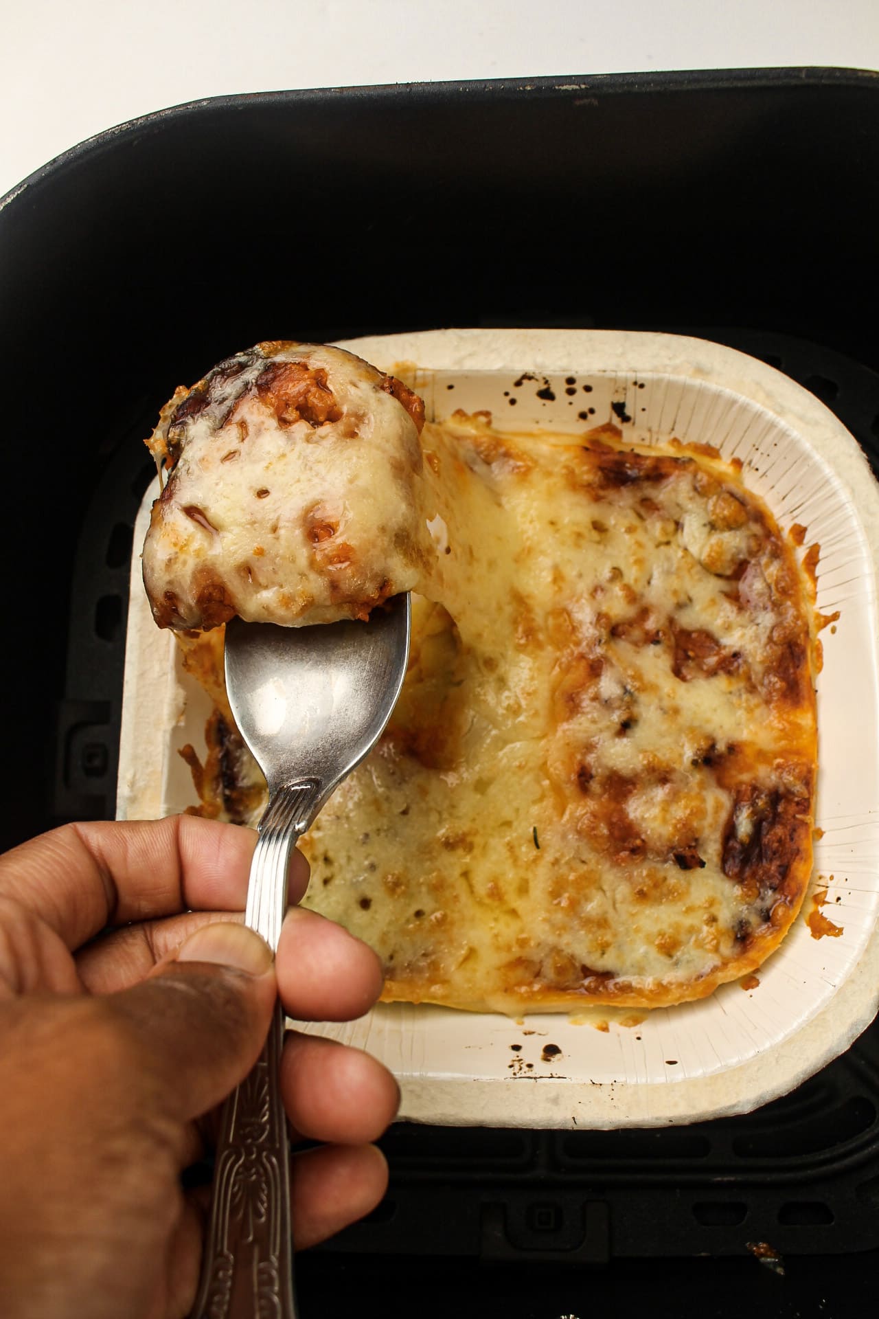 How long to cook frozen lasagna in air fryer
