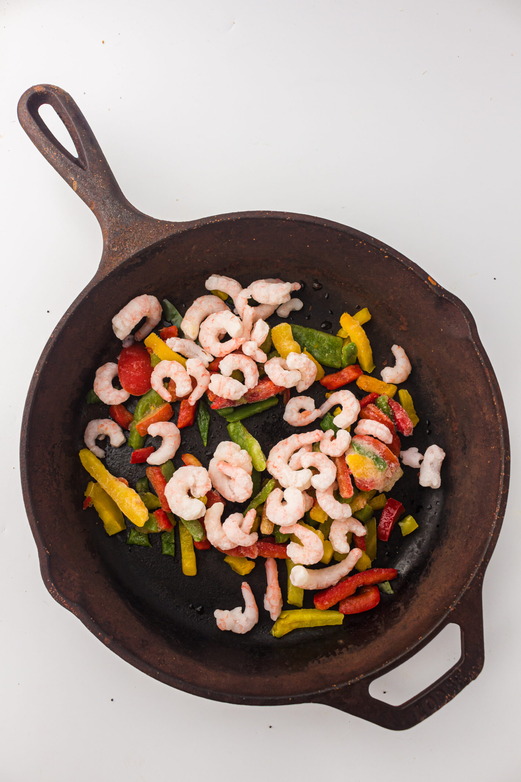 Shrimp and vegetables cooking 