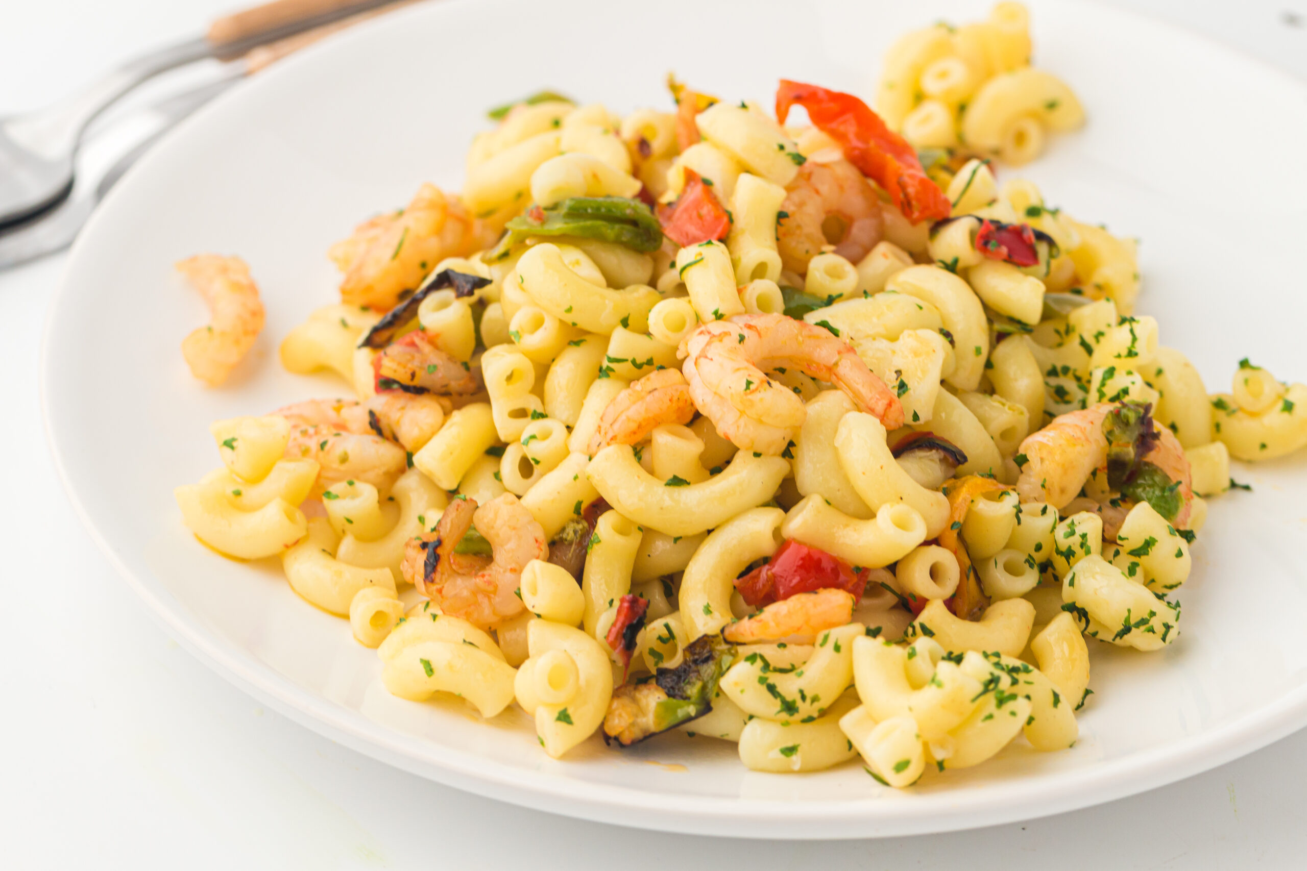 Shrimp and Vegetable Pasta: A Burst of Flavor in Every Bite