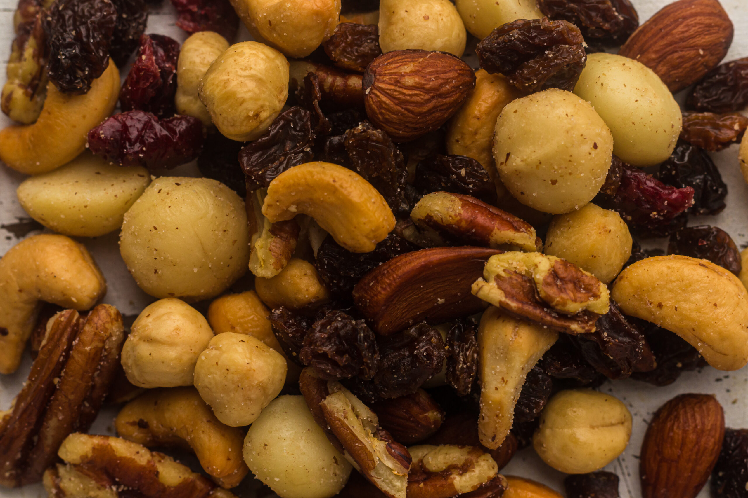 Homemade Nutritious Trail Mix: Fuel Your Adventures with a Healthy Snack